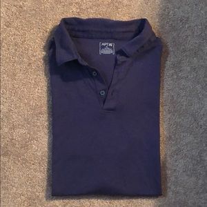 Short sleeved collared shirt